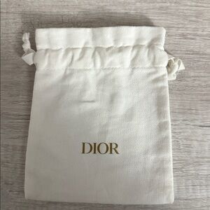 Dior Parfums Collection Quality Ivory Dust Bag with Gold Logo; NWOT